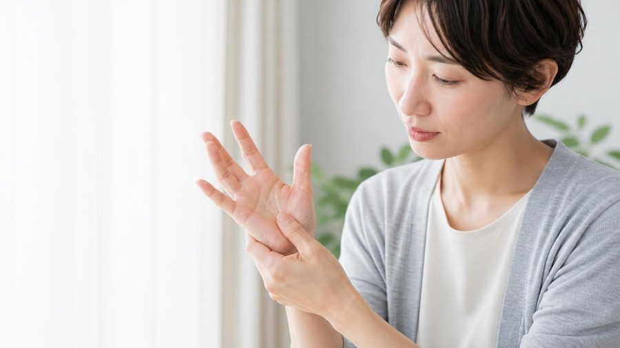 つった時の伸ばし方と予防ケア