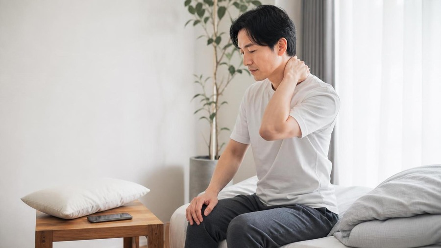 飲み込むと首の後ろが痛い原因は？寝違えとの違いと注意すべき症状 見出し画像3
