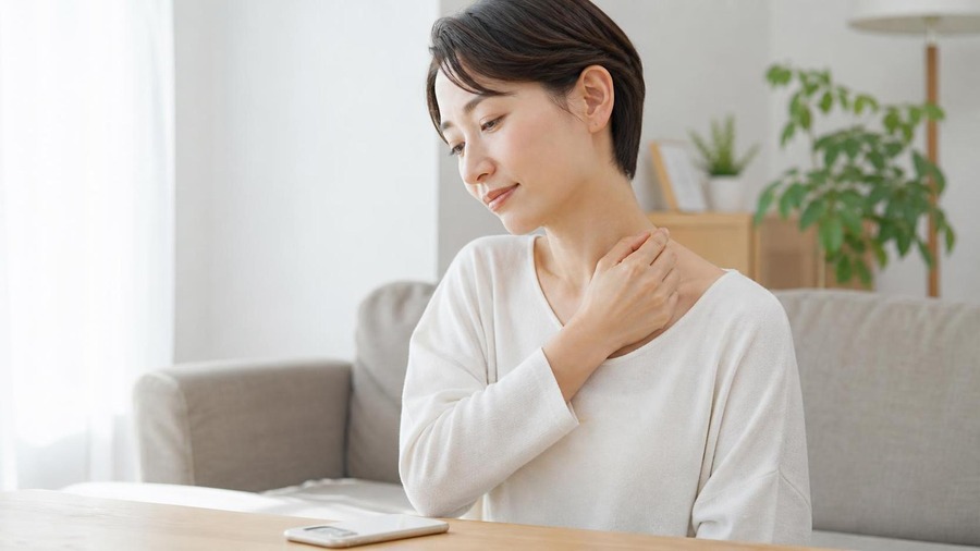 肩こりのツボの場所と押し方｜肩こり・頭痛に使う時の注意点 見出し画像1