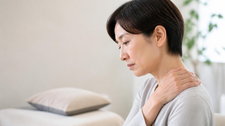 肩こりのツボの場所と押し方｜肩こり・頭痛に使う時の注意点 見出し画像3